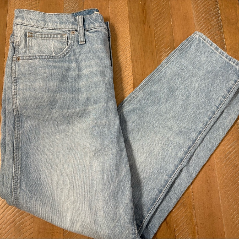 Madewell Women's Light Blue Straight Jeans